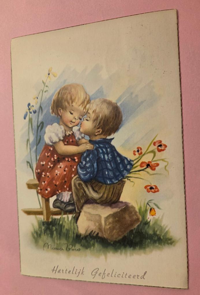 Jongen geeft meisje een kus, Verzenden, 1940 tot 1960, Gelopen, Kinderen