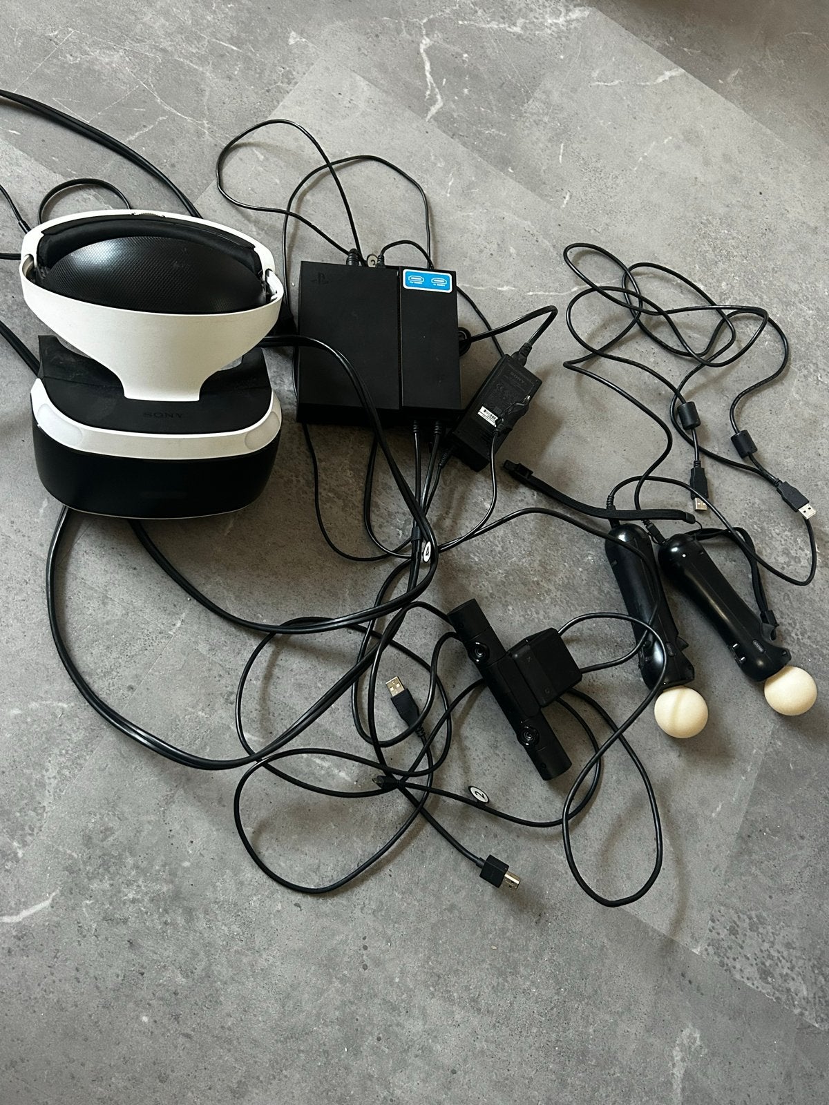 Sony PlayStation VR-set met camera en controllers, Ophalen, Gebruikt, VR-bril, Sony PlayStation