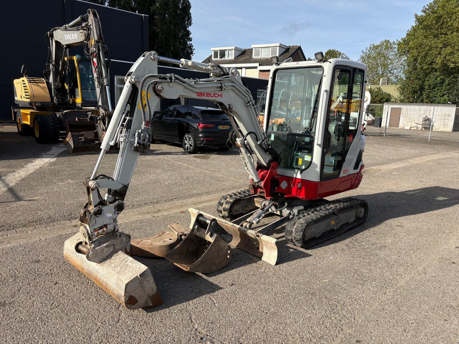 Takeuchi TB225 POWERTILT Minigraver TOP MACHINE!!!, Ophalen, Graafmachine