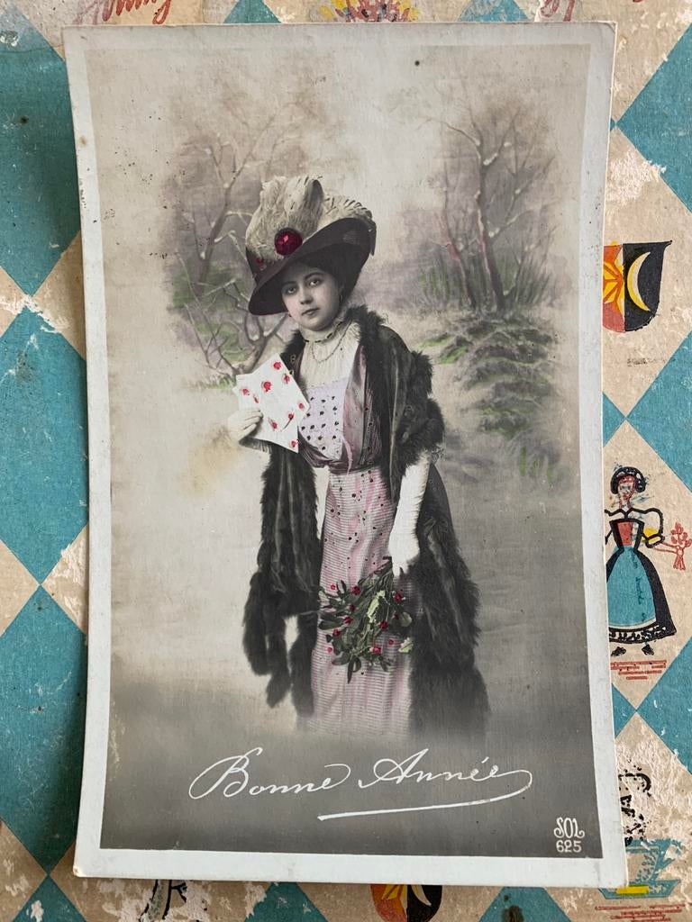 Bonne Année - dame met hoed en bontstola, Ophalen of Verzenden, Voor 1920, Gelopen, Feest(dag)