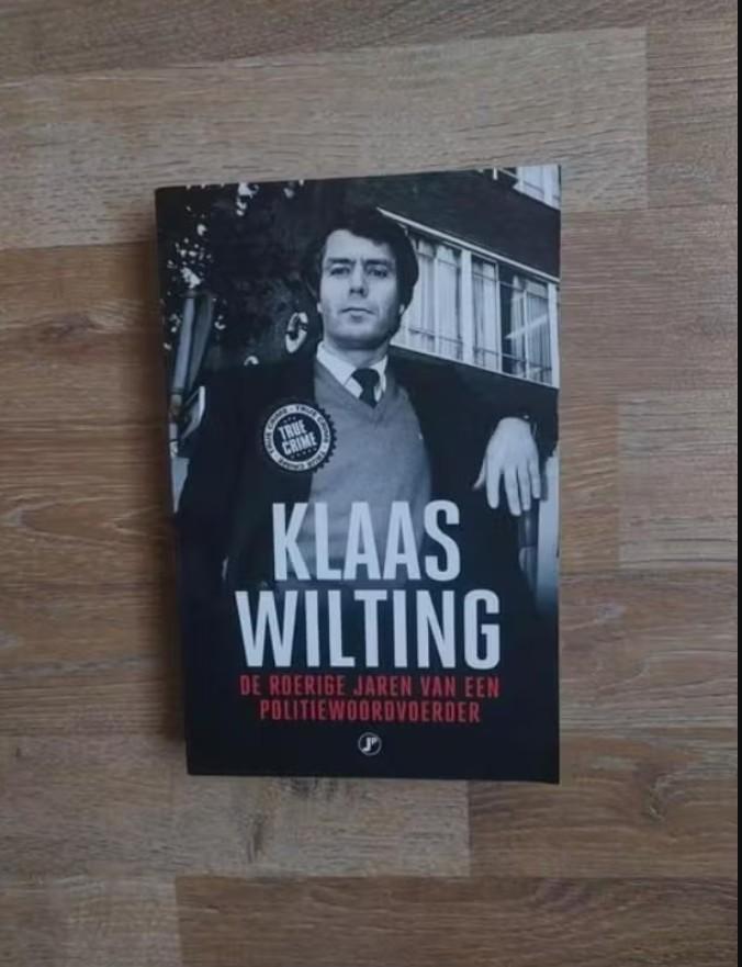 De roerige jaren van een politiewoordvoerder door K. Wilting, Boeken, Ophalen of Verzenden, Zo goed als nieuw, Klaas Wilting
