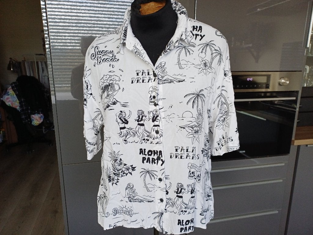 wit zwarte bloes Bershka mt XL, Wit, Maat 46/48 (XL) of groter, Zo goed als nieuw, Bershka