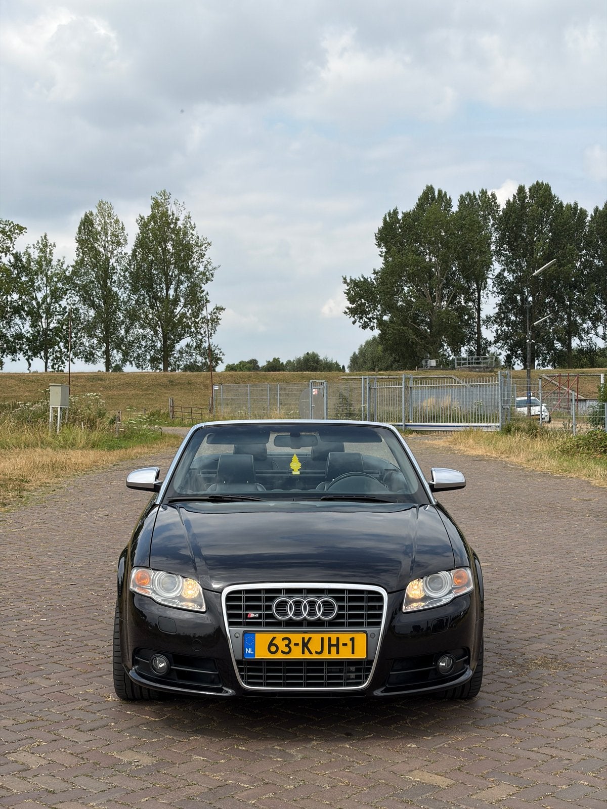 Audi S4 4.2 V8 Cabrio Quattro, Auto's, Audi, Particulier, S4, Benzine, G, Cabriolet, Automaat, Geïmporteerd, Zwart, Vierwielaandrijving