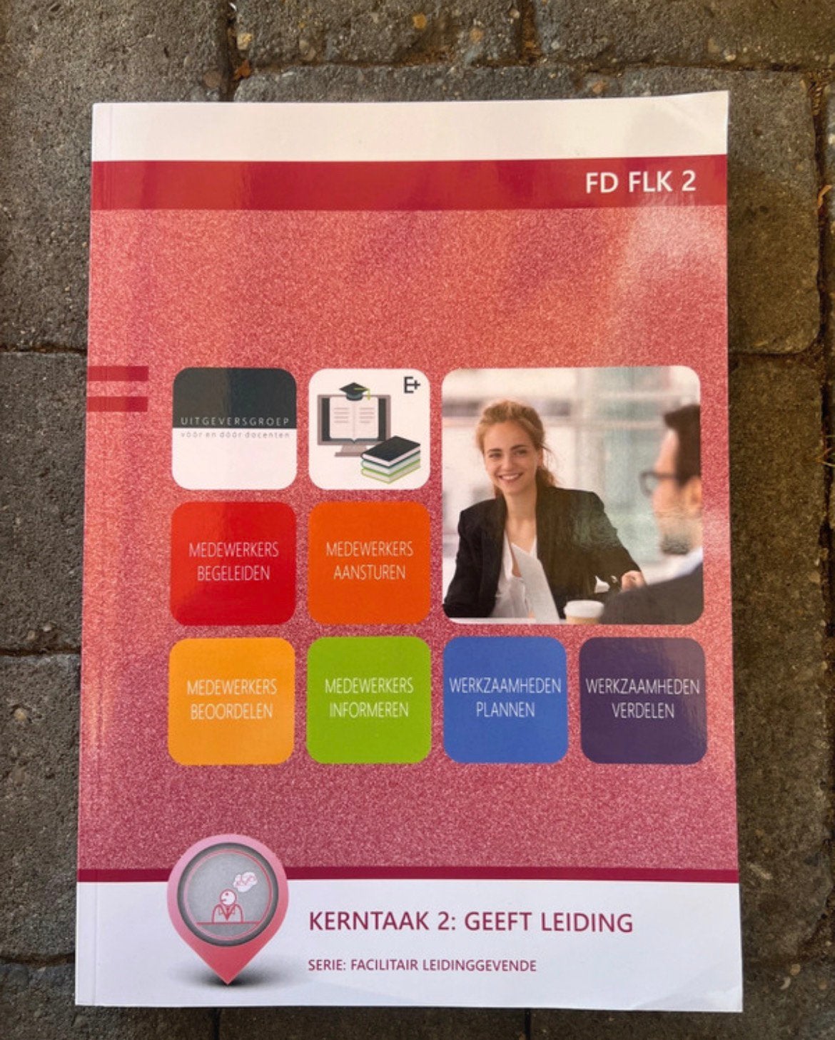 FD FLK 2 facilitair leidinggevende. Geeft leiding, Ophalen of Verzenden, Nieuw, Overige niveaus, Overige vakken