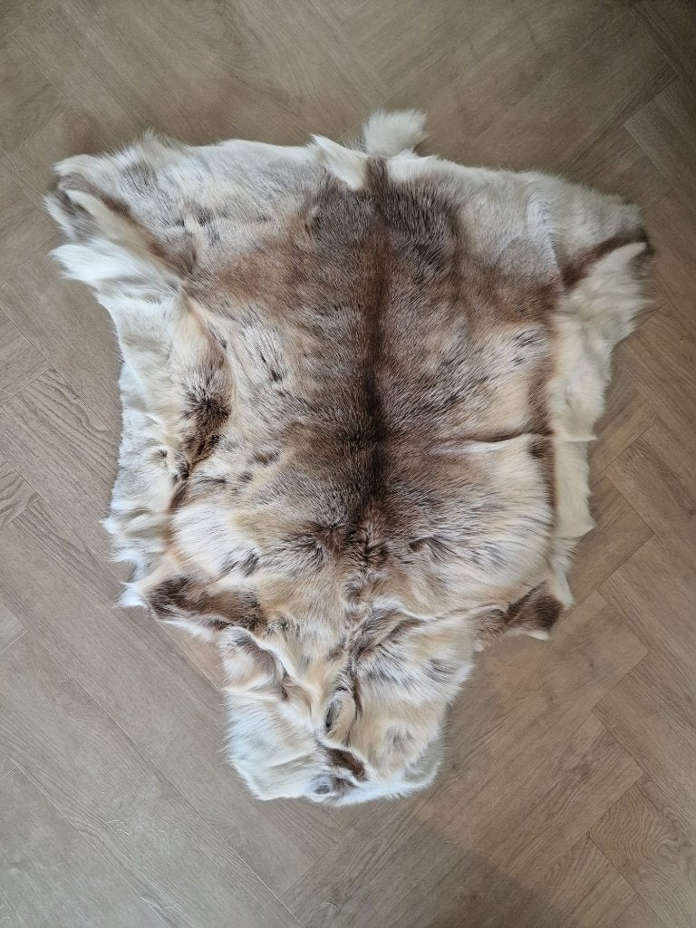 Decoratieve rendierhuid - Natuurlijk en uniek, Gebruikt, 100 tot 150 cm, Natuurlijk, Rustiek, Scandinavisch, Overige vormen