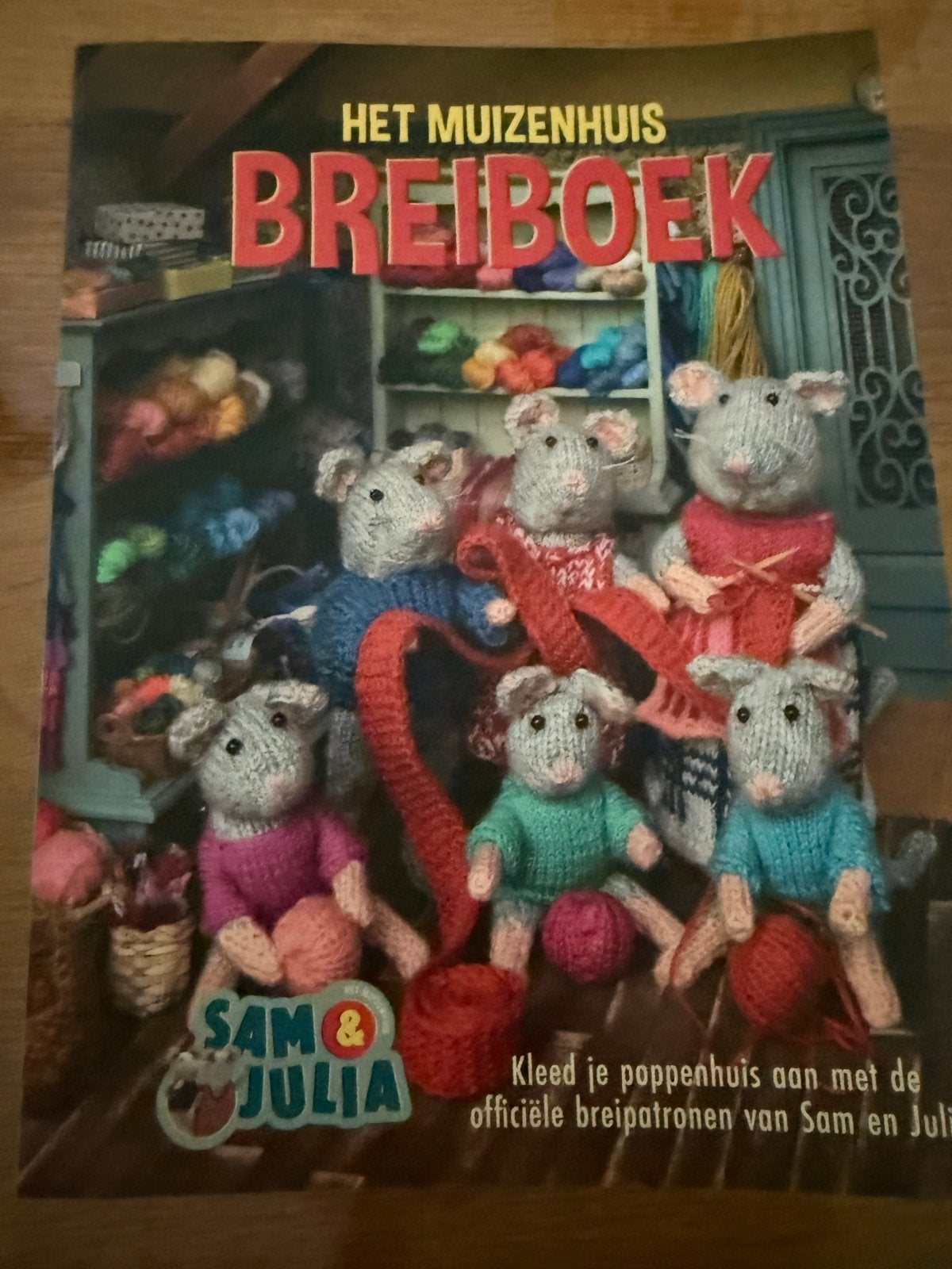 Het Muizenhuis Breiboek - Sam & Julia (Niet gebruikt), Ophalen of Verzenden, Zo goed als nieuw, Breien en Haken