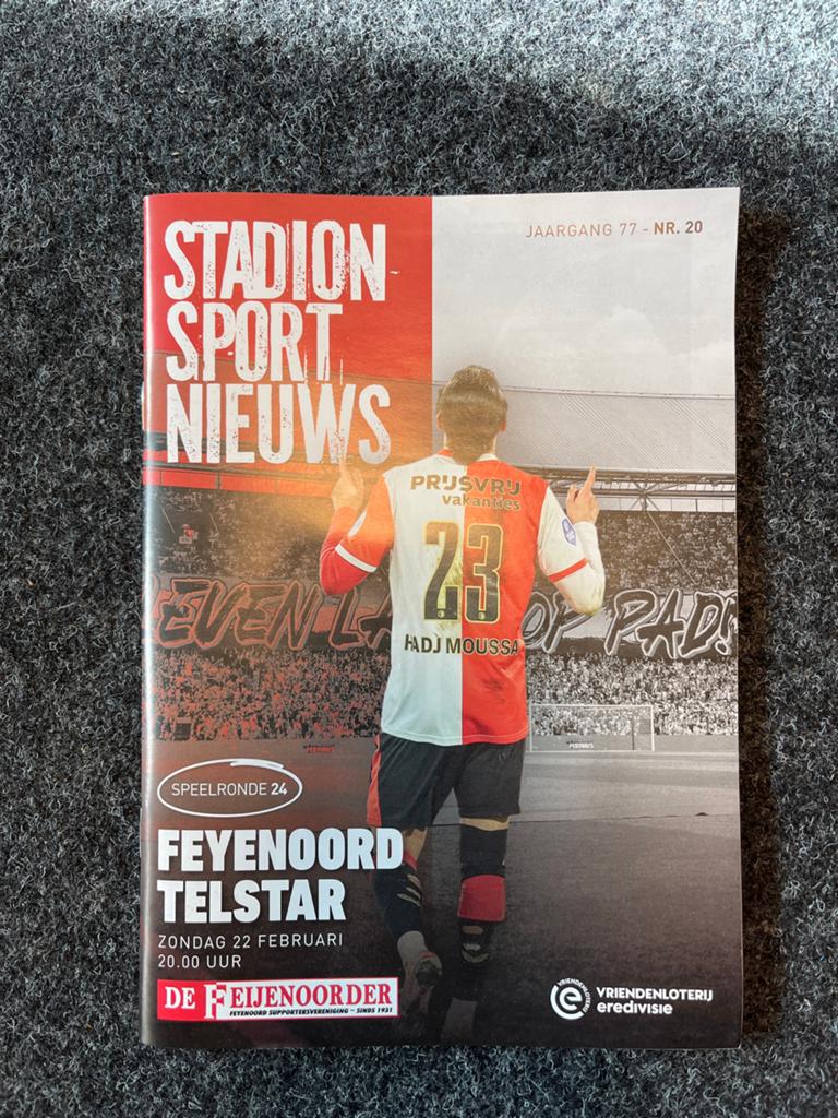 Feyenoord - Telstar Programmaboekje (Stadion Sport Nieuws), Boeken, Ophalen of Verzenden, Gelezen, Balsport
