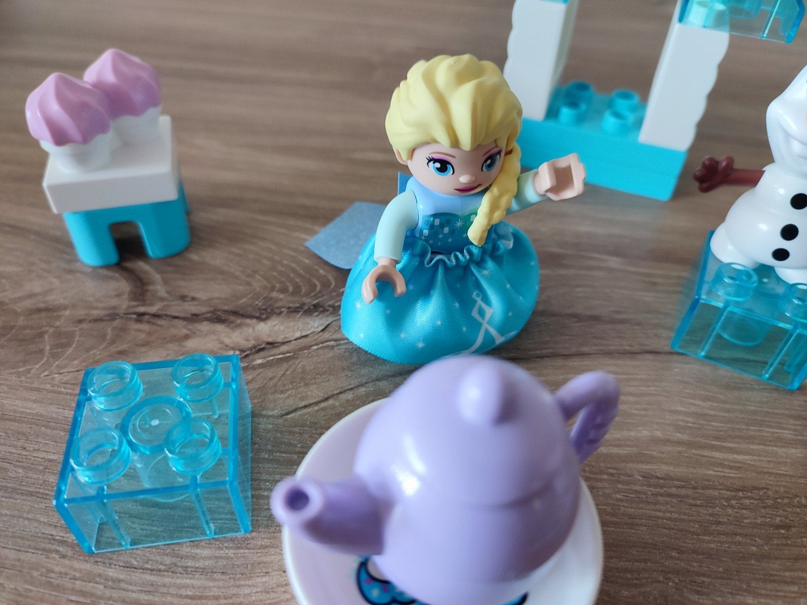 Lego Duplo Disney Frozen Elsa en Olaf's theekransje, 1 speler, Zo goed als nieuw, Vanaf 3 jaar, Ophalen