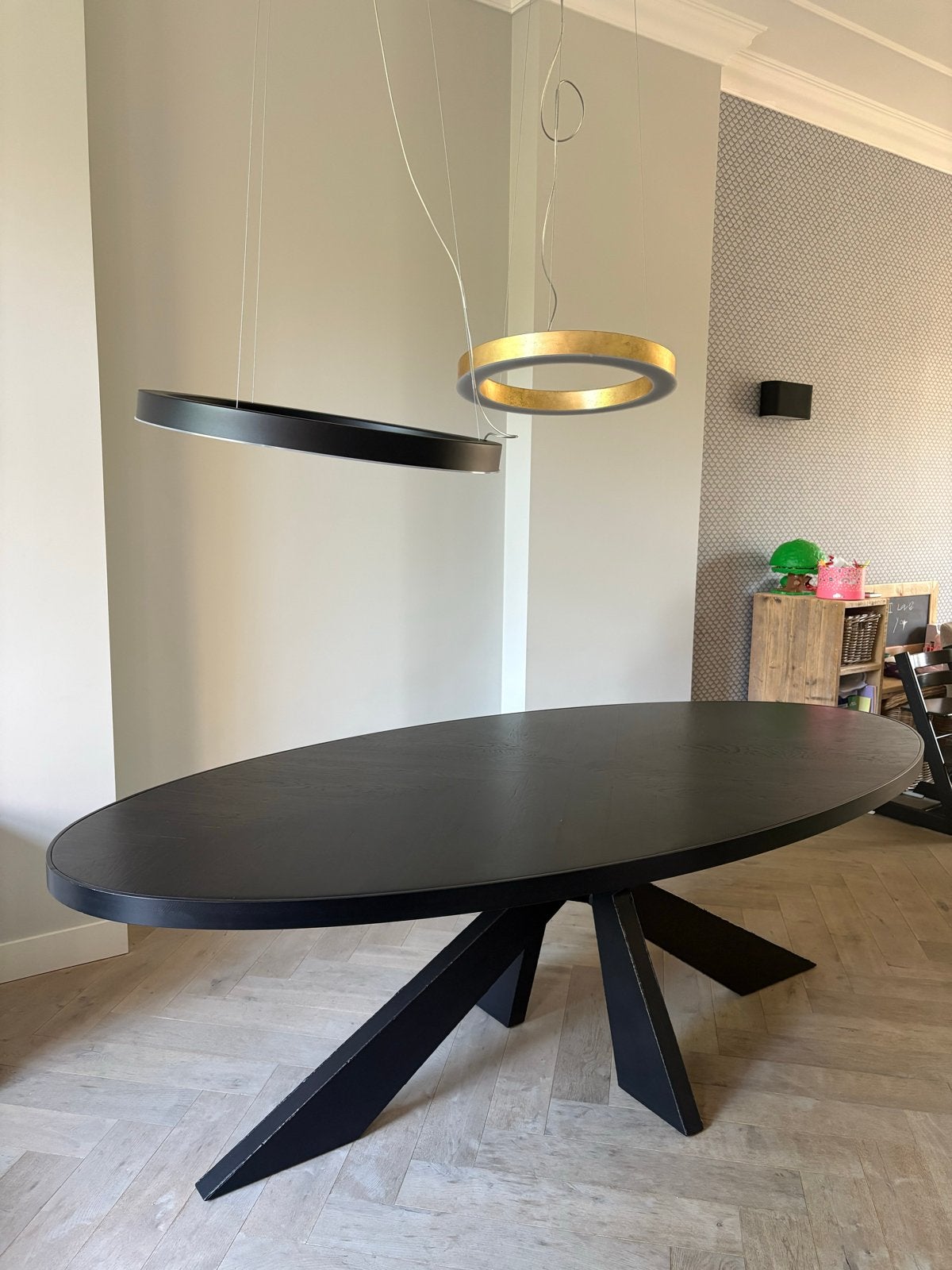 Ovale eettafel visgraat 250x115cm, Huis en Inrichting, Tafels | Eettafels, Ophalen, Gebruikt, 100 tot 150 cm, 200 cm of meer