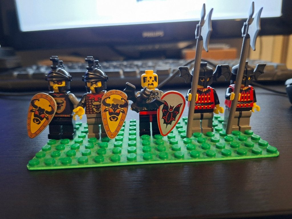 Lego bull knights en fright knights lot., Inclusief minifiguren, Lego, Ophalen of Verzenden, Zo goed als nieuw