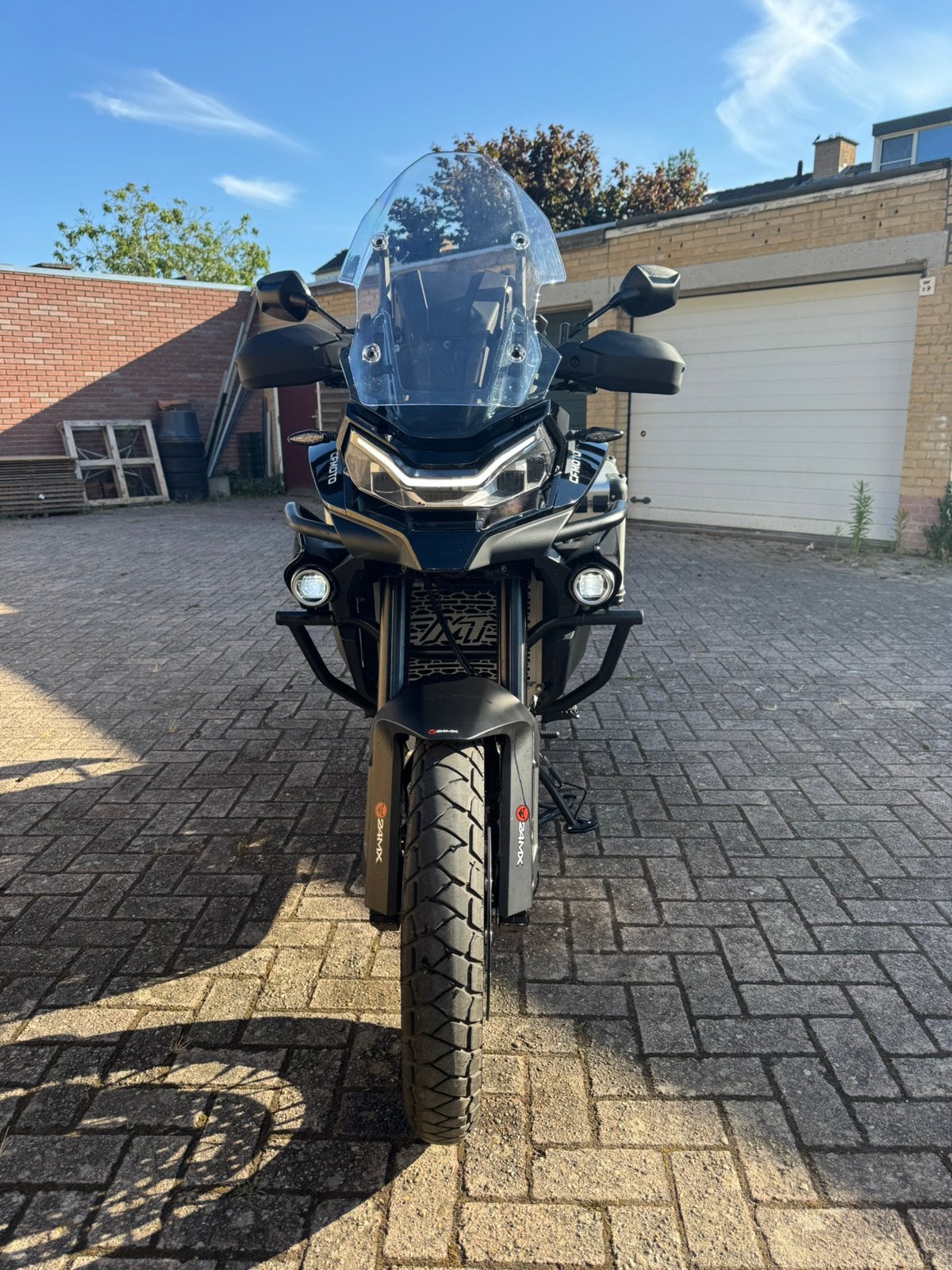 CF moto 800 mt Explore, Motoren, Motoren | BMW, 2 cilinders, Occasion, Meer dan 35 kW, Sport