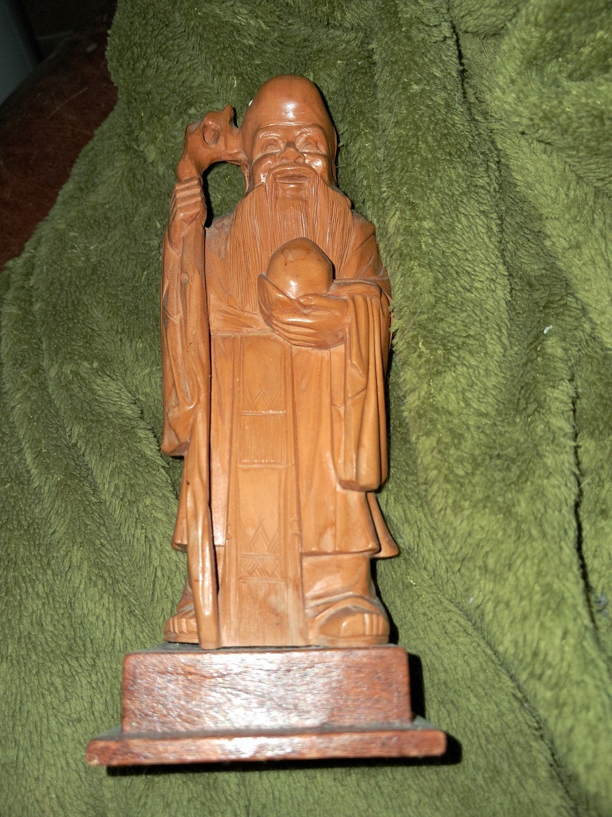 Chinees houten beeldje, 18 cm hoog, Antiek en Kunst, Kunst | Beelden en Houtsnijwerken, Minder dan 20 cm, Ophalen of Verzenden