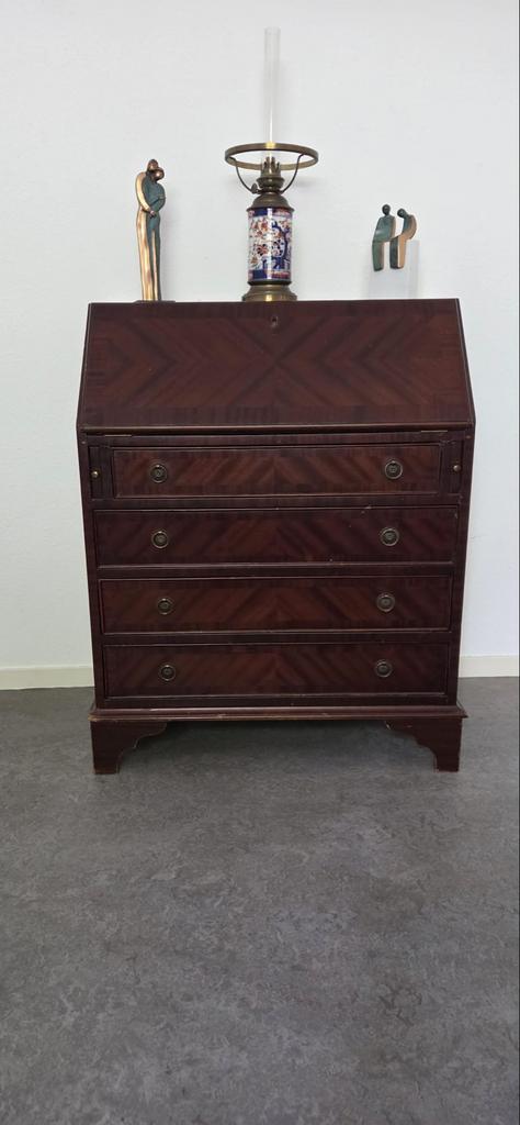 Antieke Secretaire met Intarsia Houtinleg, Ophalen, Gebruikt