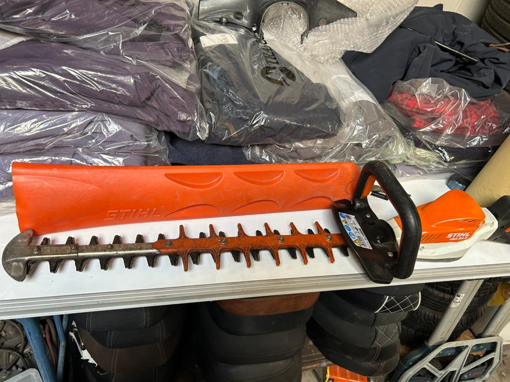 Stihl accu heggenschaar, Ophalen of Verzenden, Gebruikt, Accu