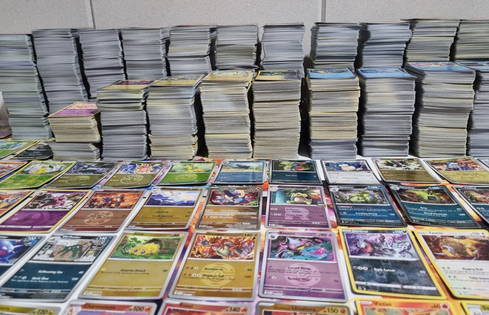 Special Mega Bulk 10.000+ | Veel Reverse/Holo | 0 Energy, Hobby en Vrije tijd, Verzamelkaartspellen | Pokémon, Ophalen of Verzenden