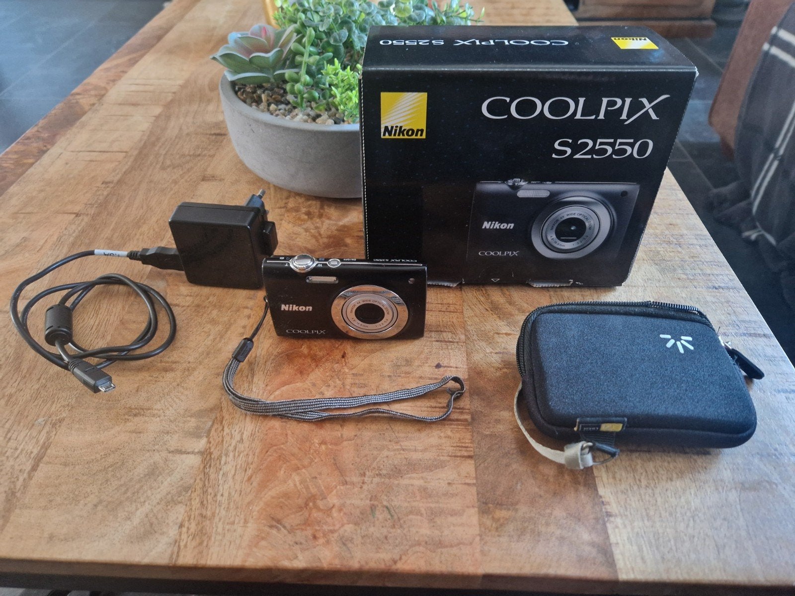nikon coolpix s2550, Ophalen, Gebruikt, Nikon