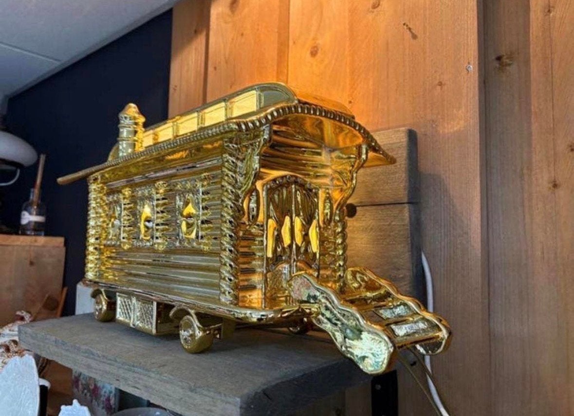 Woonwagen goudkleuring met verlichting Capodimonte, Antiek en Kunst, Ophalen of Verzenden