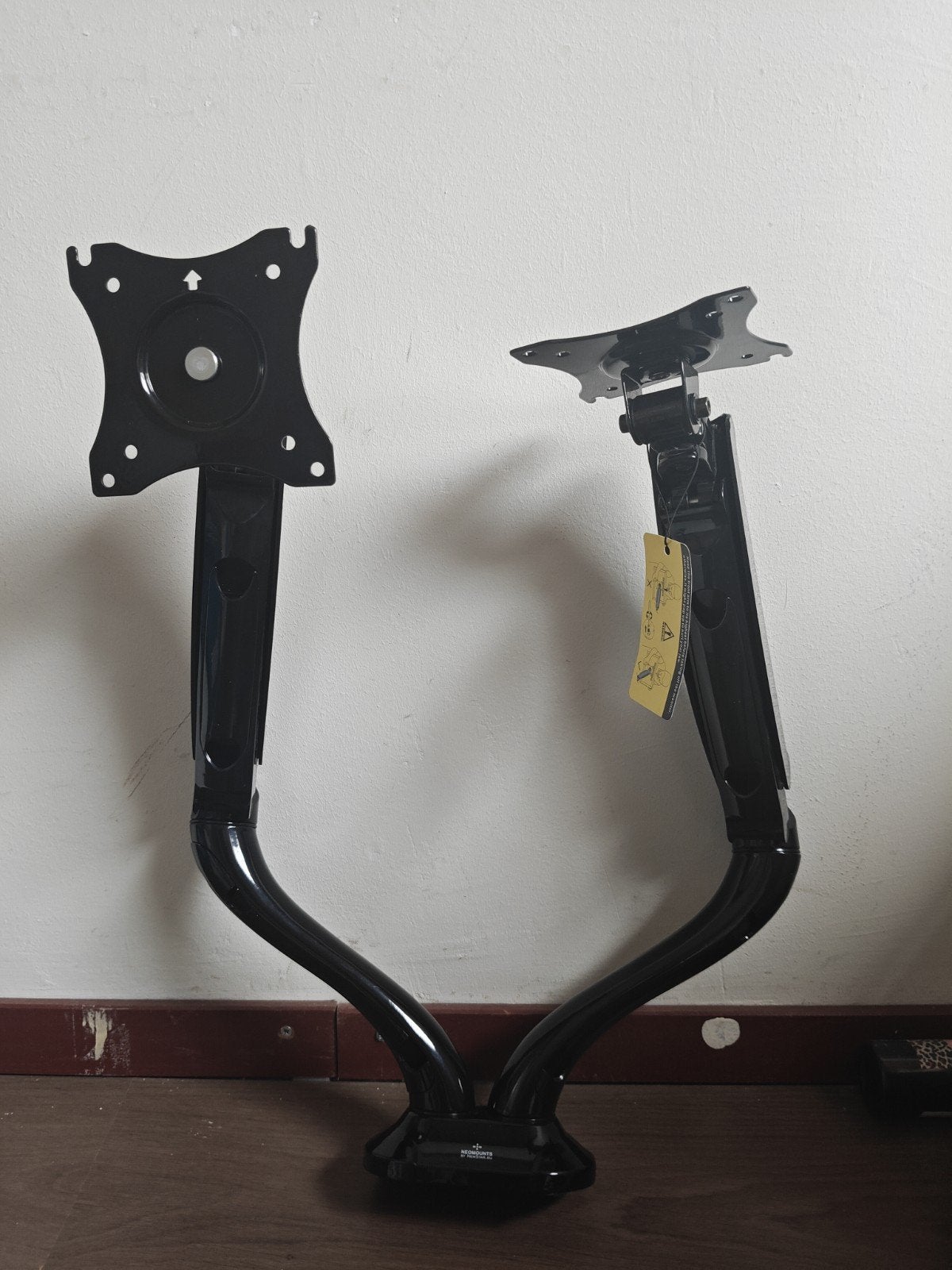 Neomounts Dual Monitor Arm, Ophalen, Gebruikt