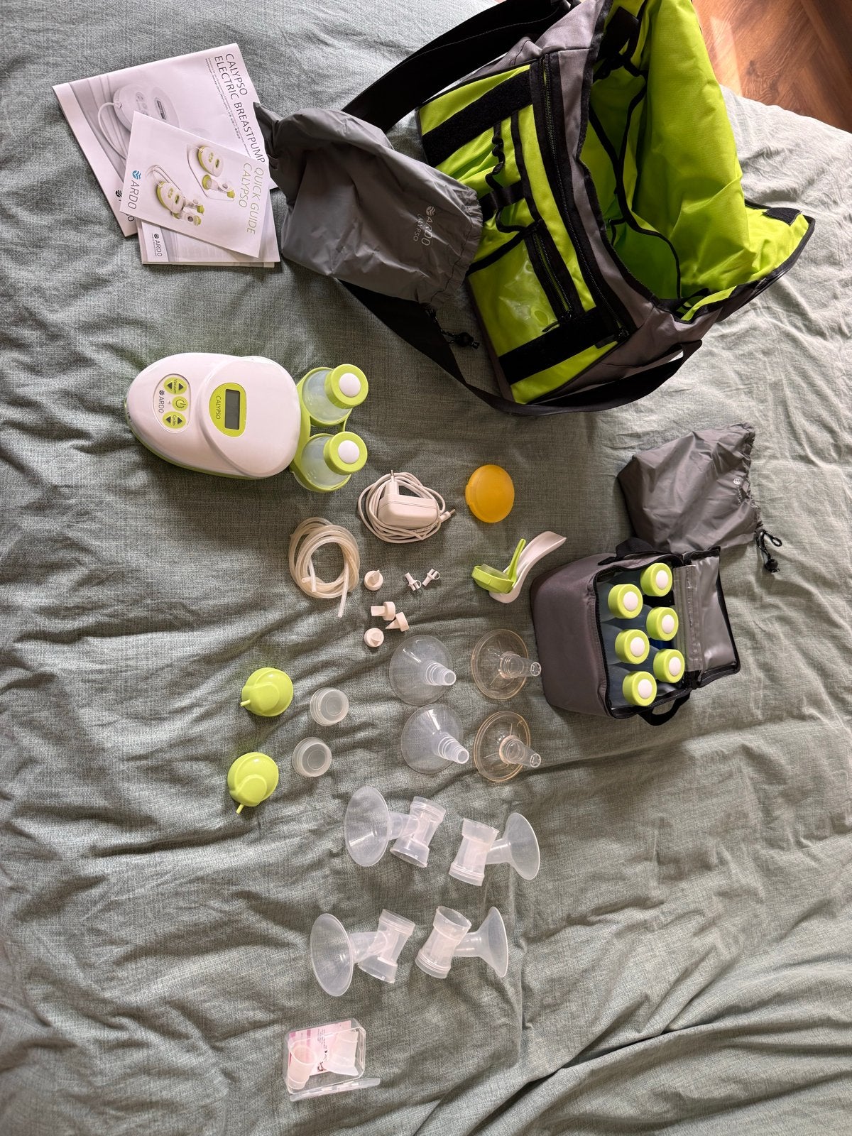 Ardo Calypso dubbele borstkolf met accessoires en tas, Ophalen of Verzenden, Zo goed als nieuw, Borstkolf