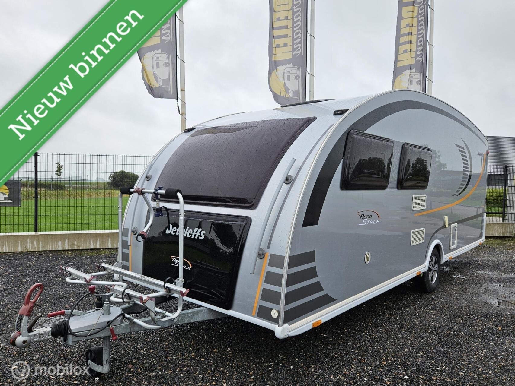 DETHLEFFS AERO STYLE 570 TK|7 PERSOONS|ISABELLA VOORTENT|KIN, Bedrijf, Treinzit, Meer dan 6, Dethleffs