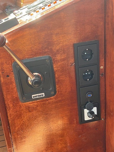 Kruiser 900-OK  Ten Broeke, 9 m, Gebruikt, Diesel, Kruiser