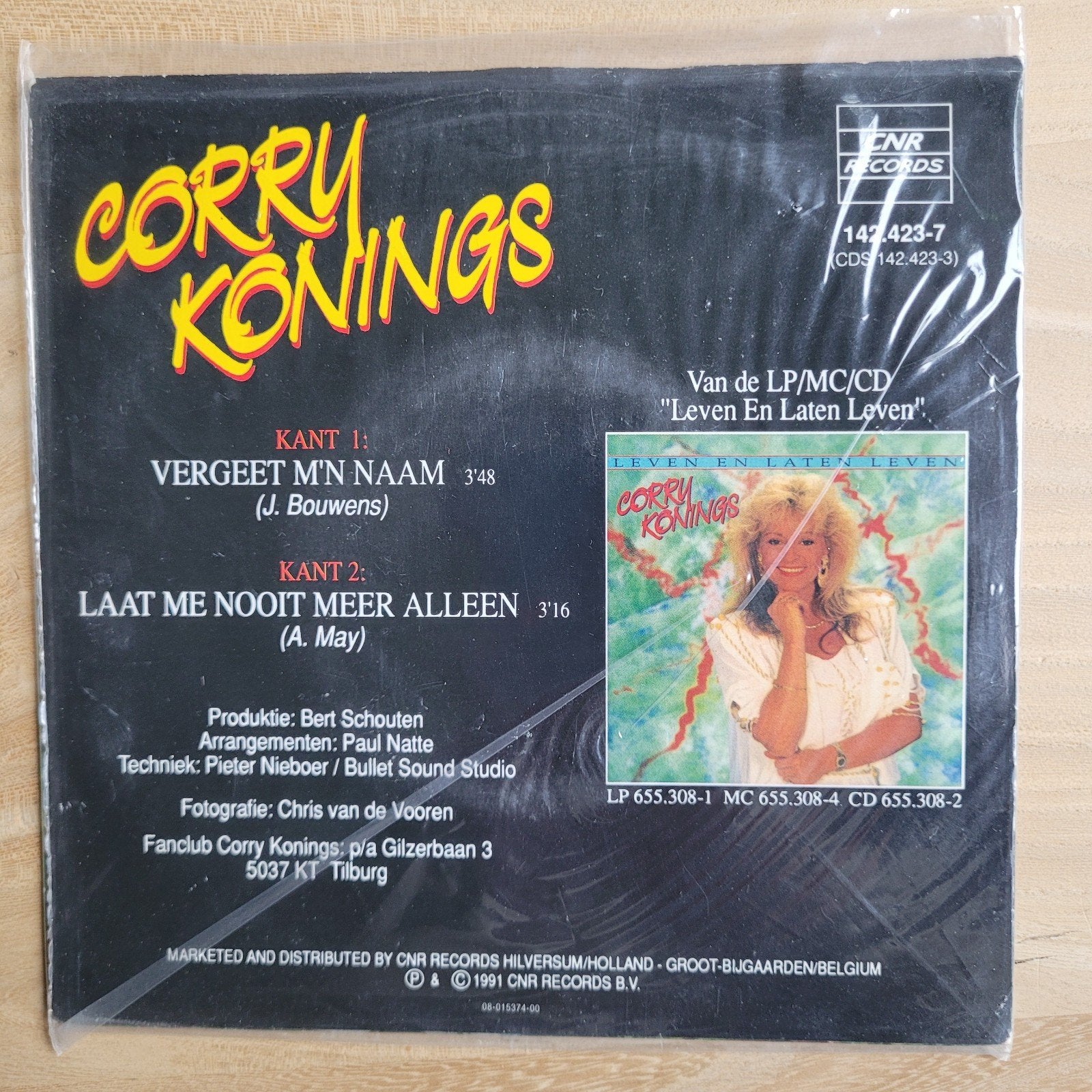 Corry Konings - Vergeet M'n Naam / Laat Me Nooit Meer Alleen, Cd's en Dvd's, Ophalen of Verzenden, Gebruikt, Nederlandstalig