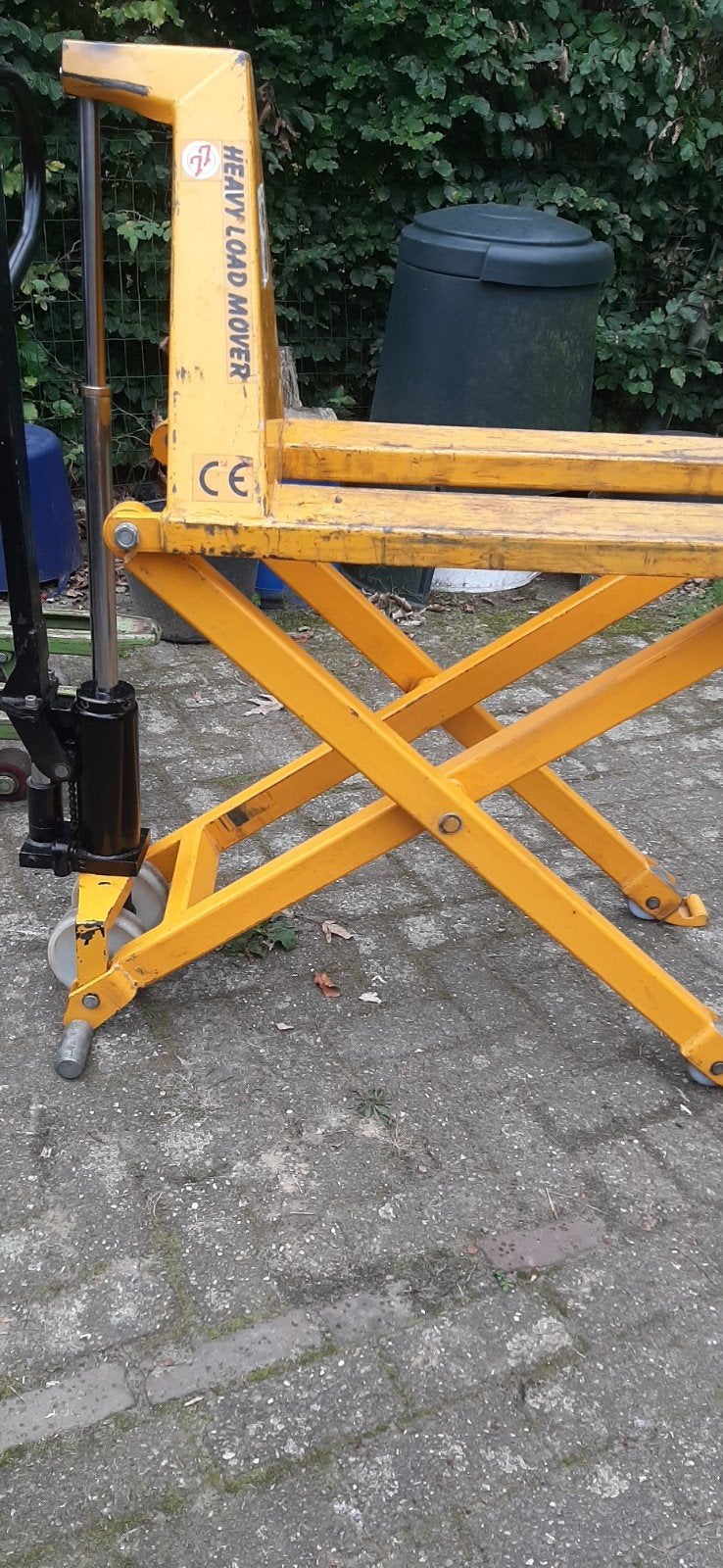 palletwagen/ pompwagen/hoogheffer, Ophalen