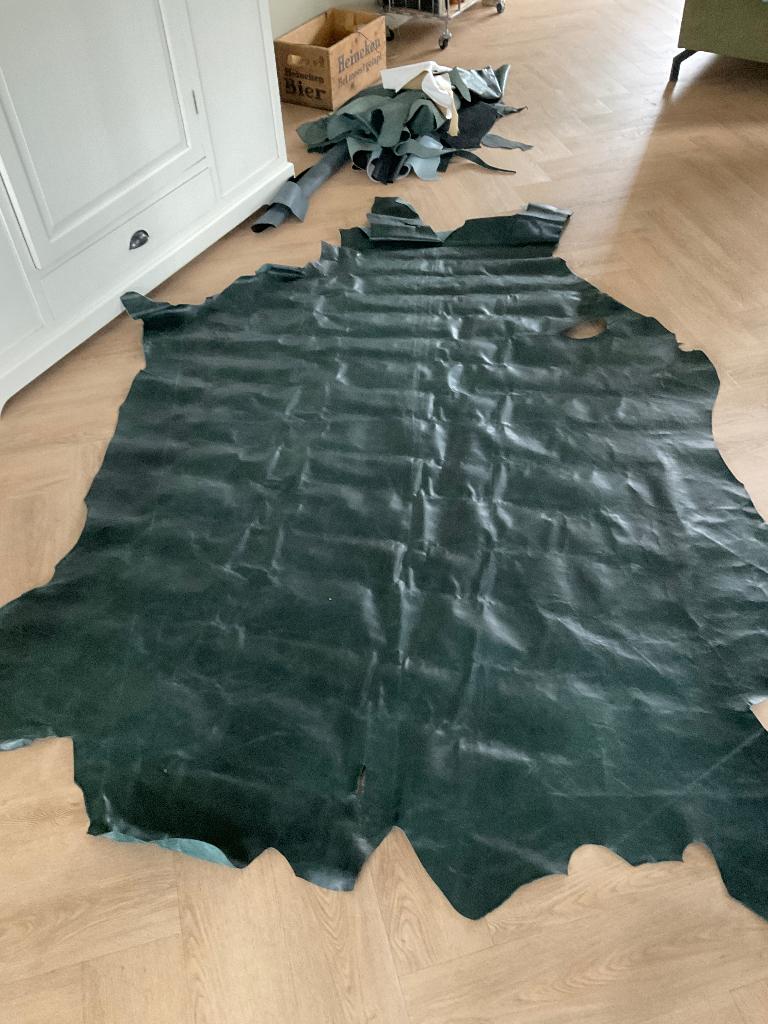 Grote petrol lederen lap, 120 cm of meer, Leer of Kunstleer, Nieuw, Ophalen of Verzenden