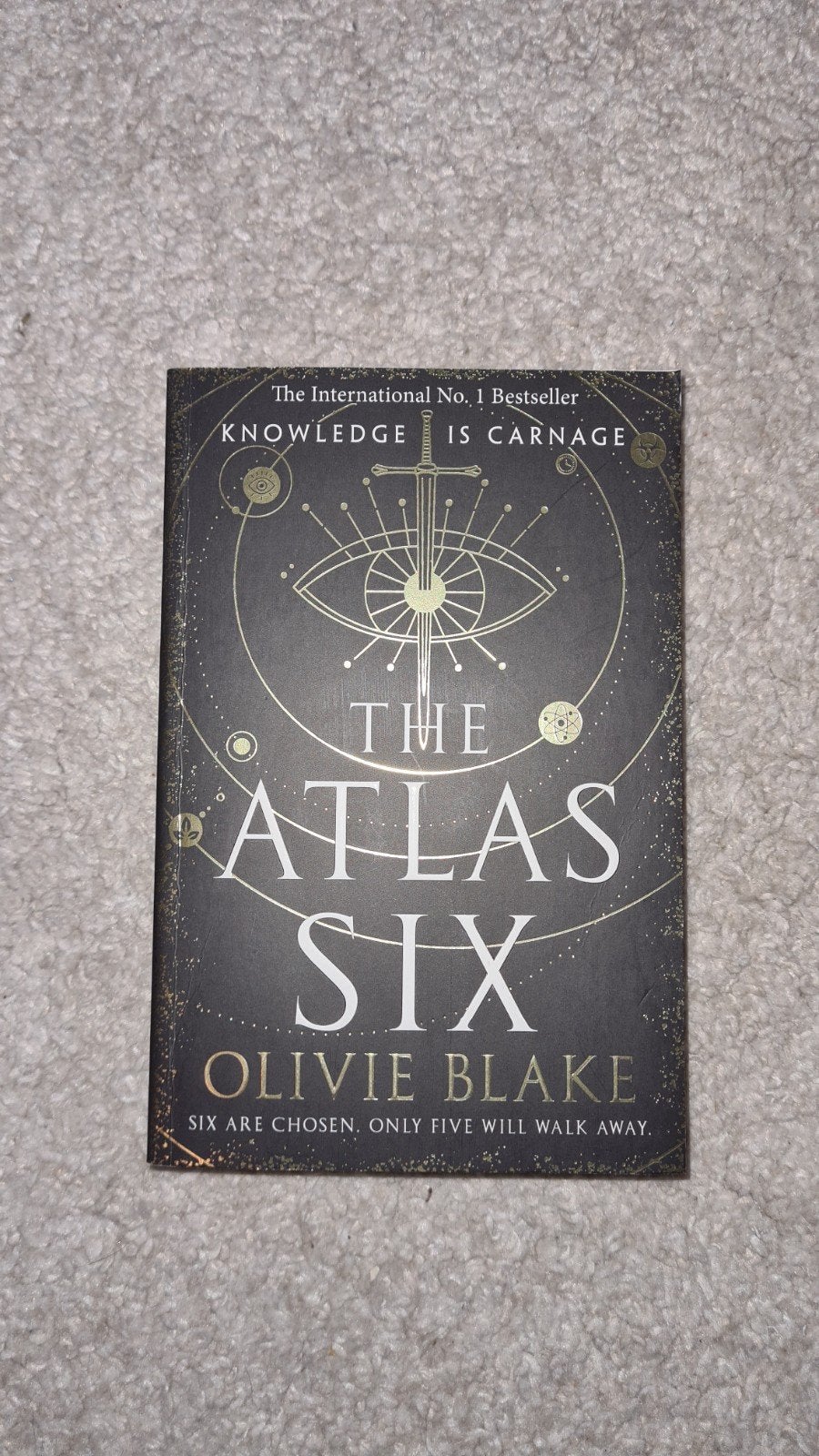 The Atlas Six - Olivie Blake (Engels), Boeken, Ophalen of Verzenden, Zo goed als nieuw, Olivie Blake