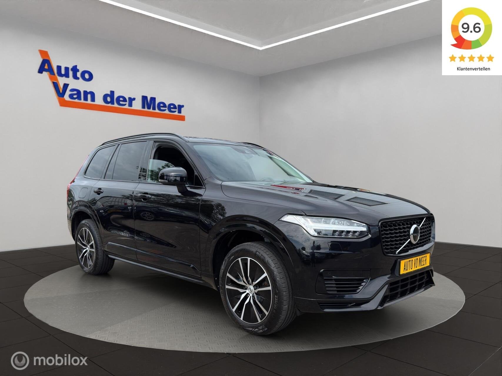 Volvo XC90 2.0 T8 Recharge AWD R-Design, Zwart, 4 cilinders, 7 stoelen, Zwart