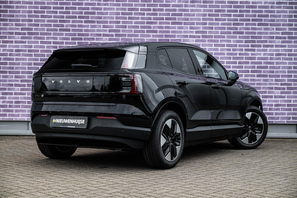 Volvo EX30 P3 Plus Europa 51 kWh | Snel Leverbaar | Elektris, Auto's, Volvo, Automaat, Achterwielaandrijving, Leder en Stof, Zwart