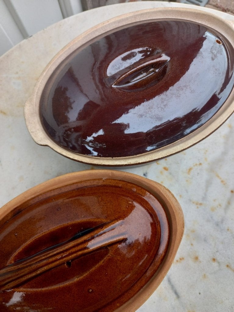 Keramische pate schalen met deksel, Ophalen