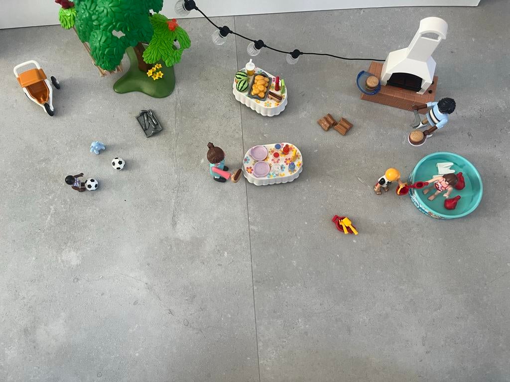 Playmobil Familiefeest met BBQ en Speeltuin, Ophalen of Verzenden, Gebruikt, Complete set