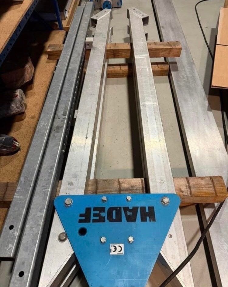 Hadef Aluminium Portaalkraan 1000kg - Inklapbaar, Ophalen