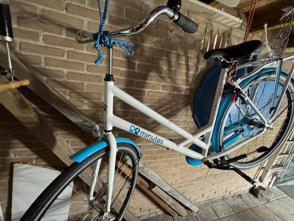 DAMESFIETS 4MINUTES - NIEUW, Fietsen en Brommers, Fietsen | Tandems, Nieuw, Minder dan 10 versnellingen, 55 cm of meer, Terugtraprem