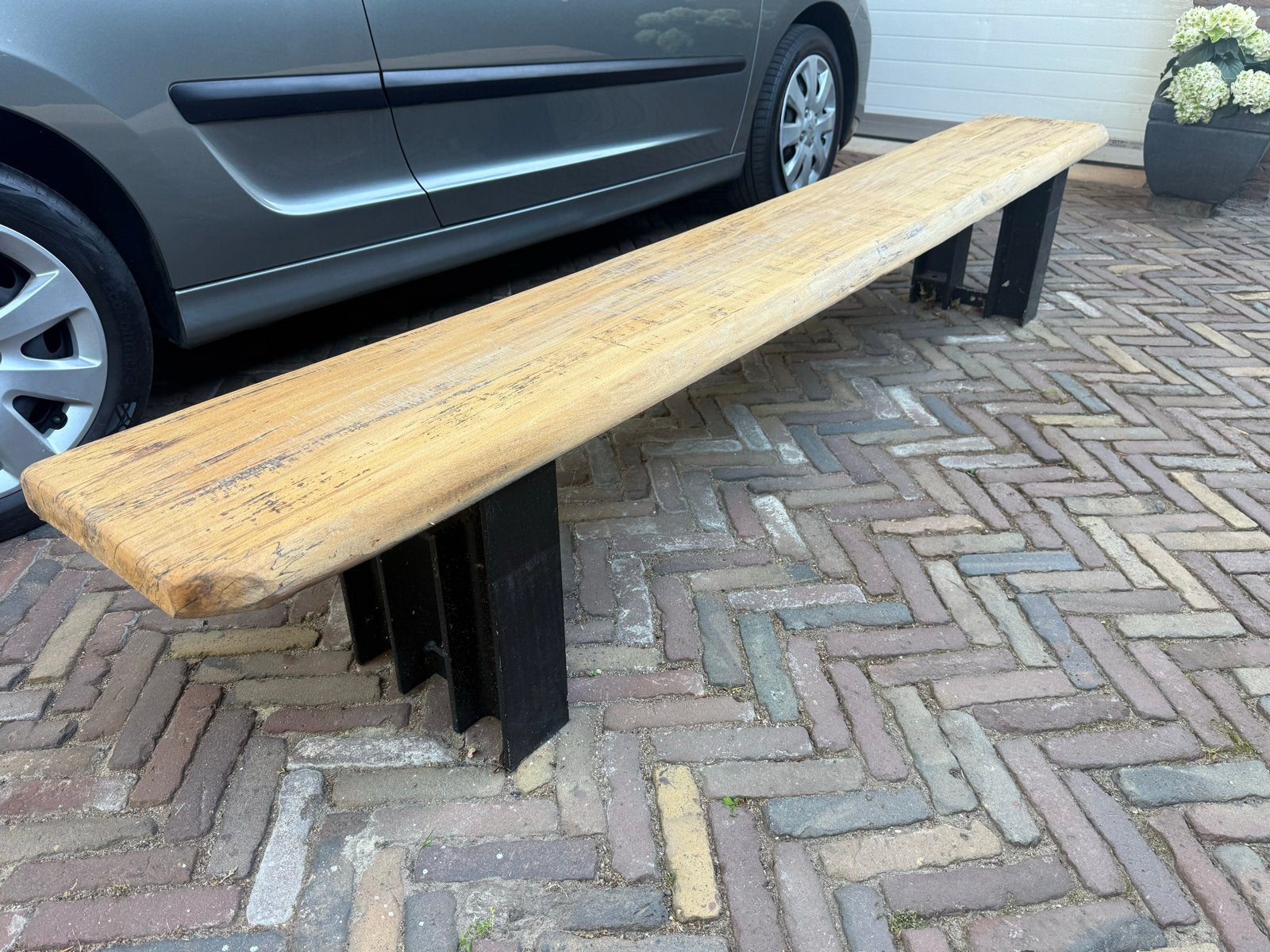 Robuuste Houten Bank met Metalen Poten - 246cm, Ophalen, Gebruikt, Bruin, Vijf, Zes of meer stoelen