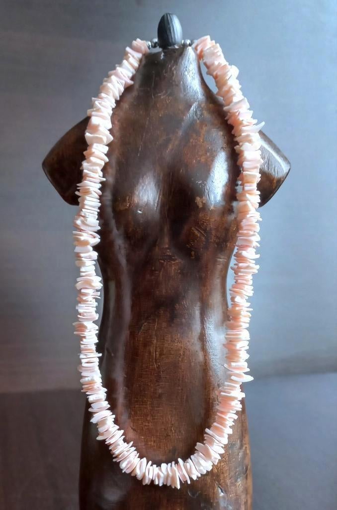 Roze en witte mini platte Puka schelp(Zonder houten display), Sieraden, Tassen en Uiterlijk, Kettingen, Ophalen of Verzenden, Roze