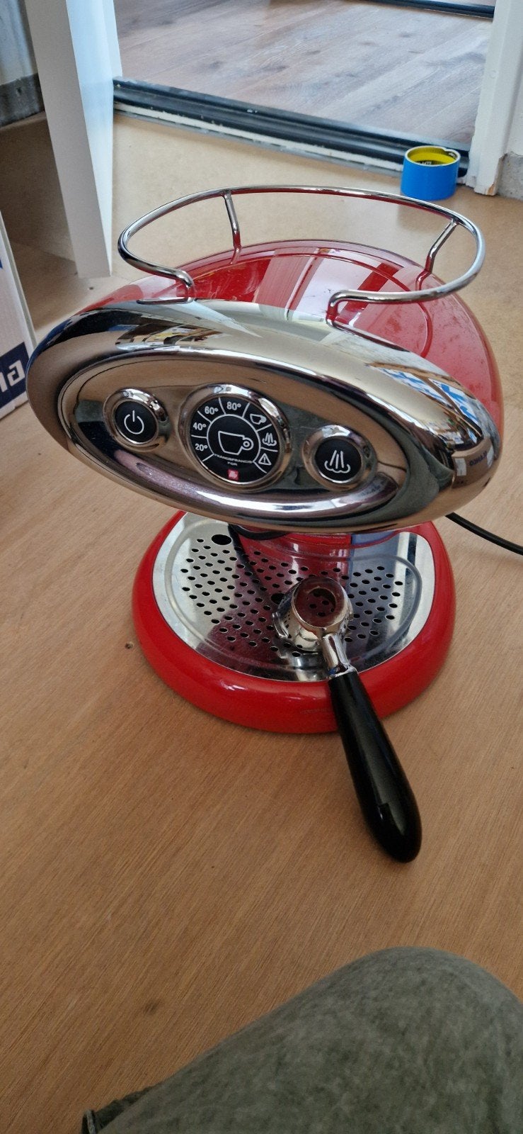illy X7.1 Iperespresso machine, Ophalen, Zo goed als nieuw, Koffiepads en cups, Afneembaar waterreservoir