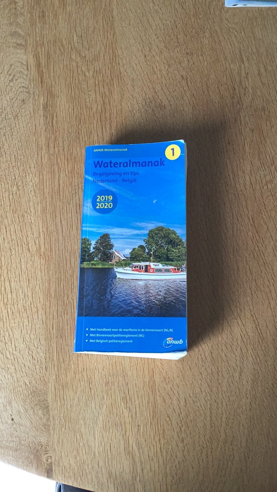 Wateralmanak 1 ANWB, Gelezen, Europa, Ophalen of Verzenden, Reisgids of -boek