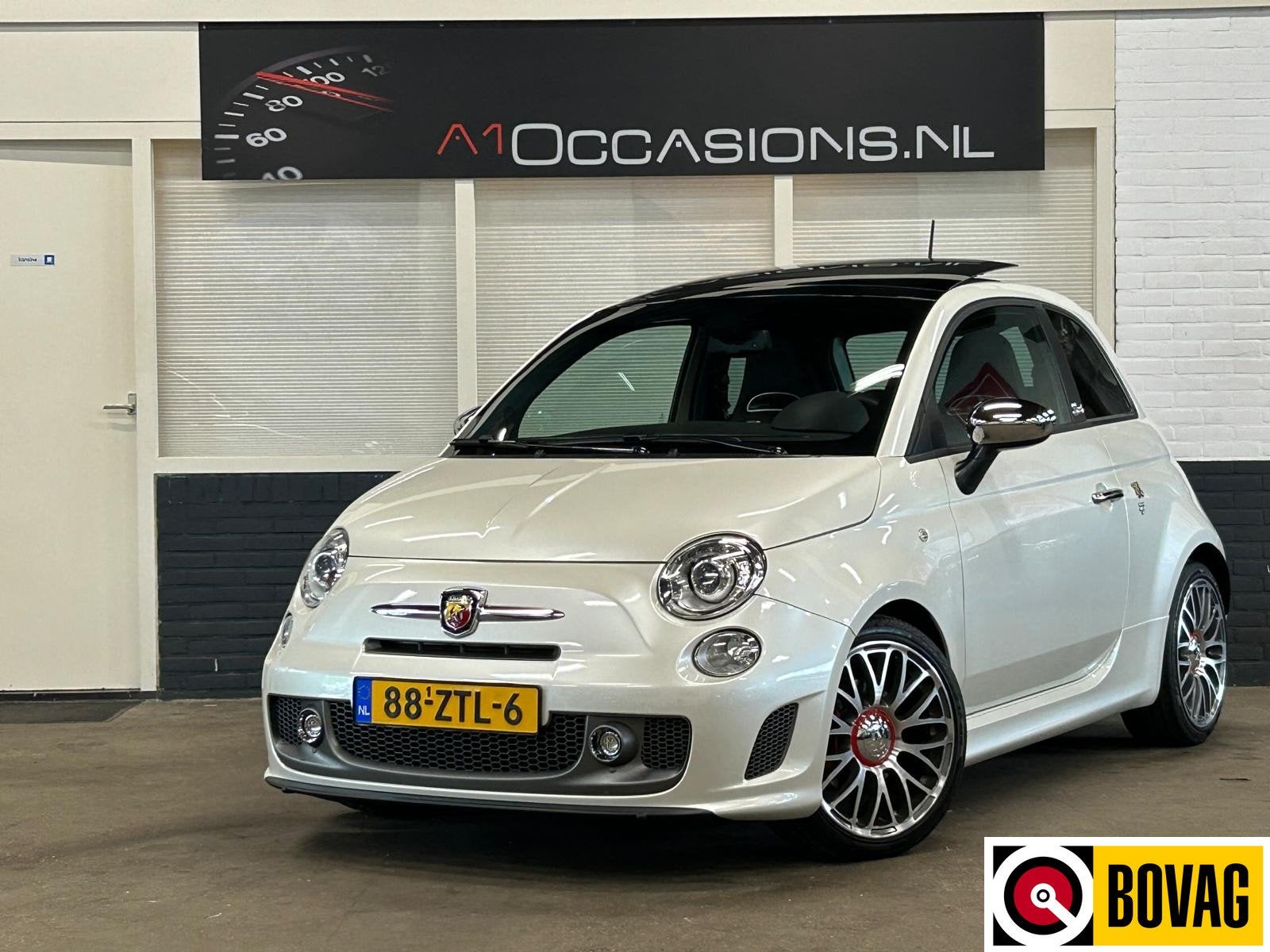 Fiat 500 1.4-16V Abarth PANODAK + LEER (bj 2013), Auto's, Fiat, Voorwielaandrijving, Euro 5, Zwart, 4 cilinders