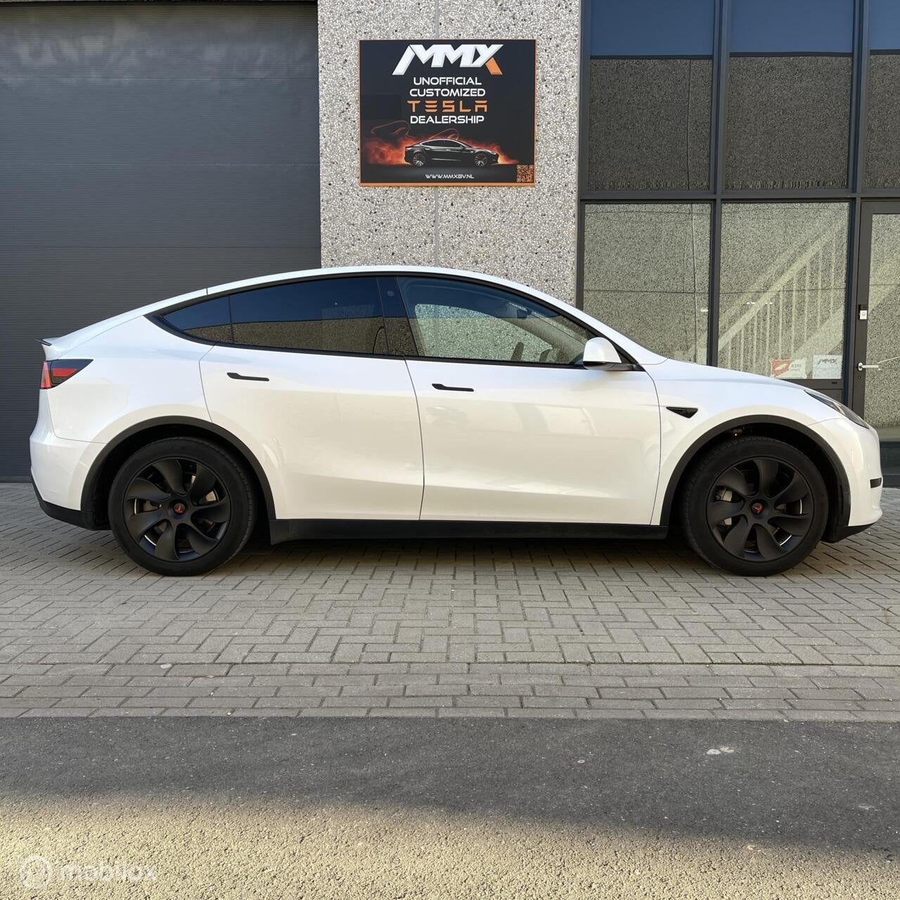 Tesla Model Y + MMX PACK + IAP, Automaat, Adaptive Cruise Control, Achterwielaandrijving, Gebruikt