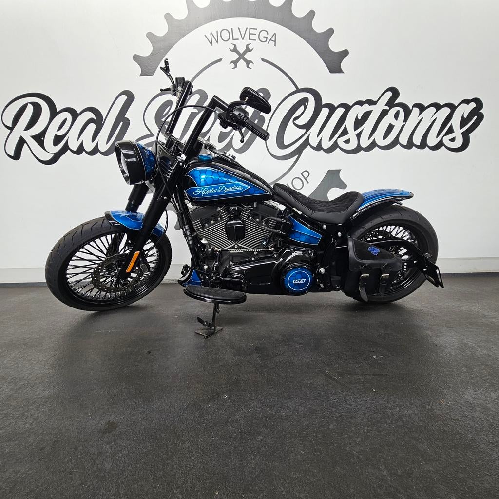 SOFTAIL 2016 CUSTOM €17950, Motoren, Motoren | Harley-Davidson, Particulier, Chopper, Ophalen of Verzenden