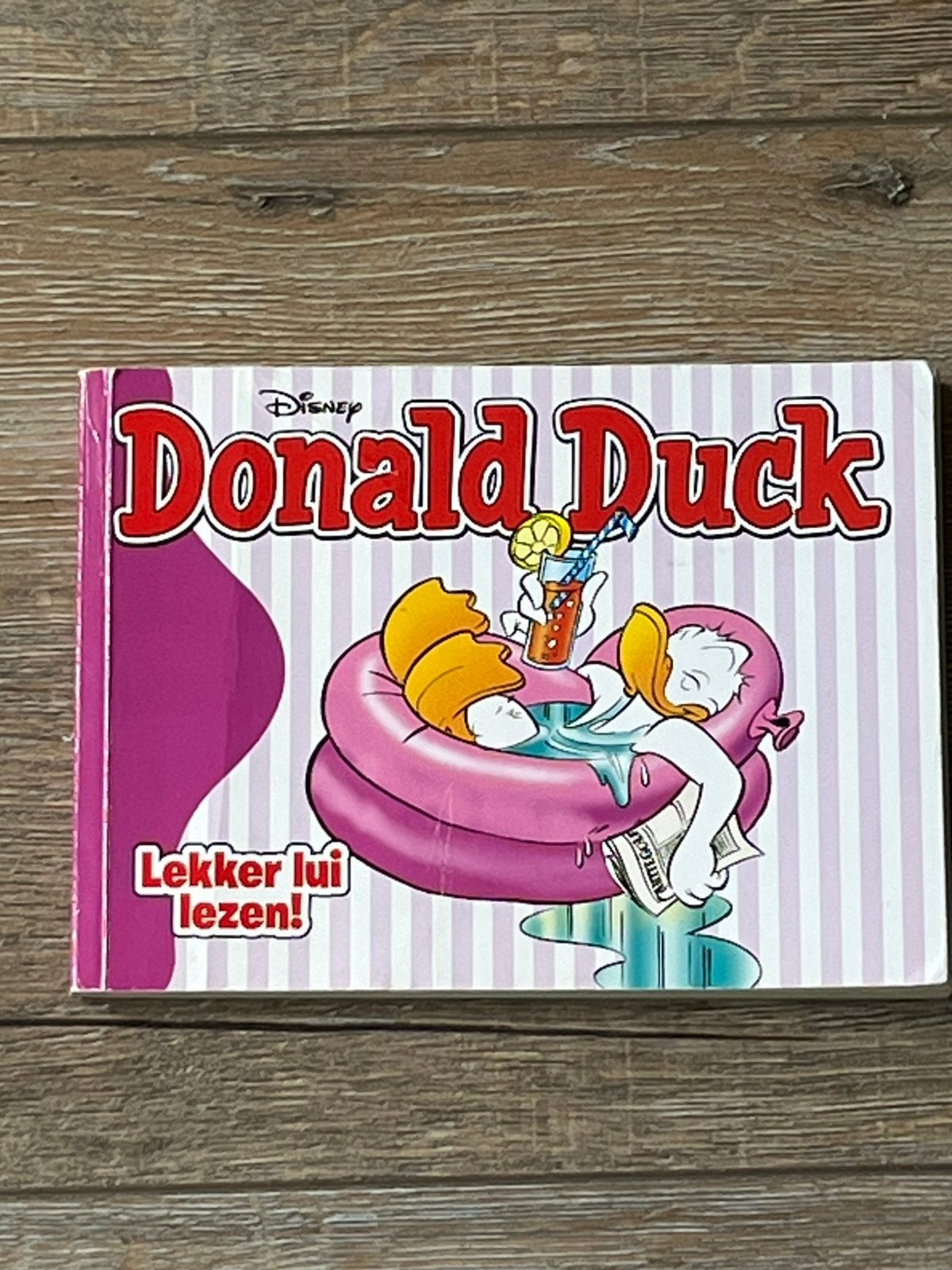 Donald Duck, Ophalen, Gelezen, Fictie algemeen