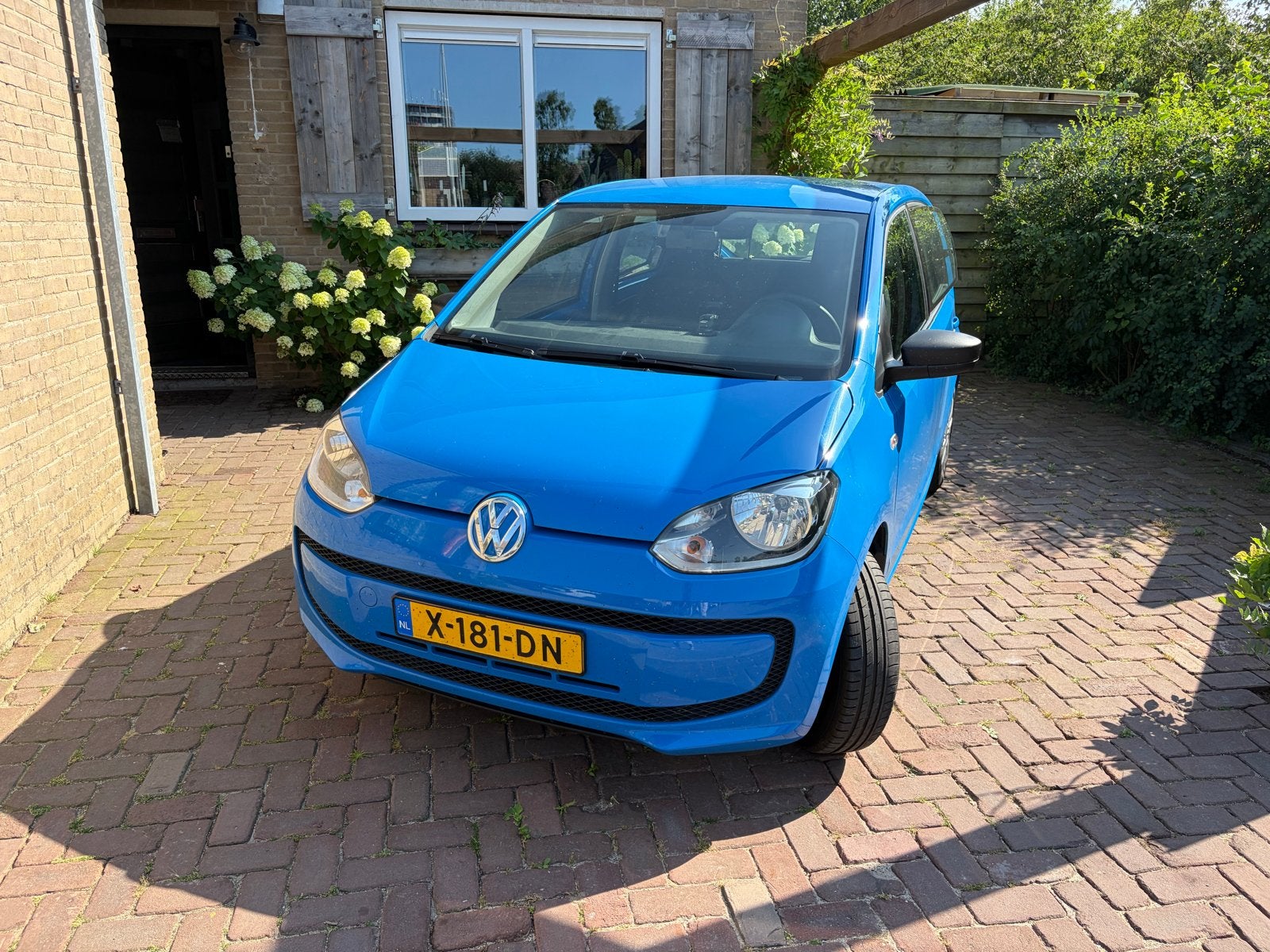 Volkswagen up! 1.0 44KW 5-DRS AUT 2015 Blauw, Auto's, Euro 5, Stof, Up!, 23 km/l