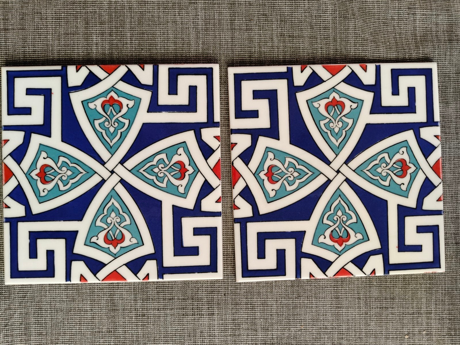 Set van 2 Turkse Kütahya Altin tegels, handgemaakt, design, Ophalen of Verzenden, Zo goed als nieuw, Meerkleurig, Steen/keramiek