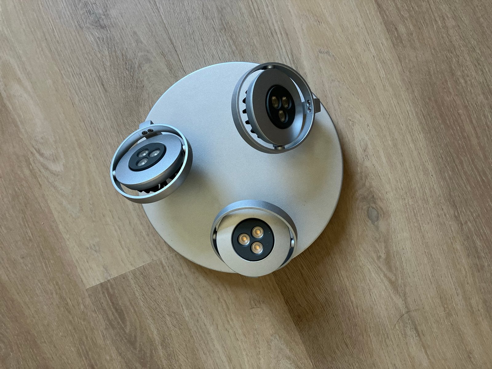 Philips LED Plafondlamp, dimbaar, zilverkeurig met 3 spots, Huis en Inrichting, Metaal, Gebruikt, Philips, Overige fittingen