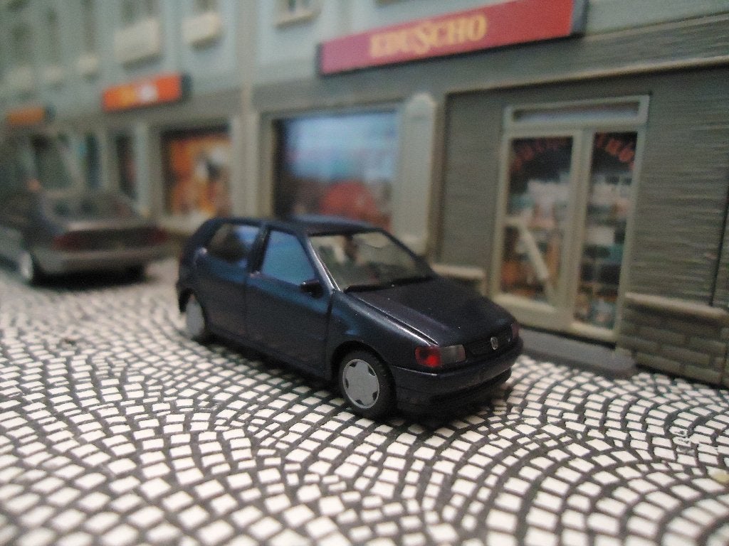 1994 - 2003 VW Polo 6N 5-deurs - Herpa donkerblauw-metallic, Ophalen of Verzenden, Nieuw, Auto, Herpa