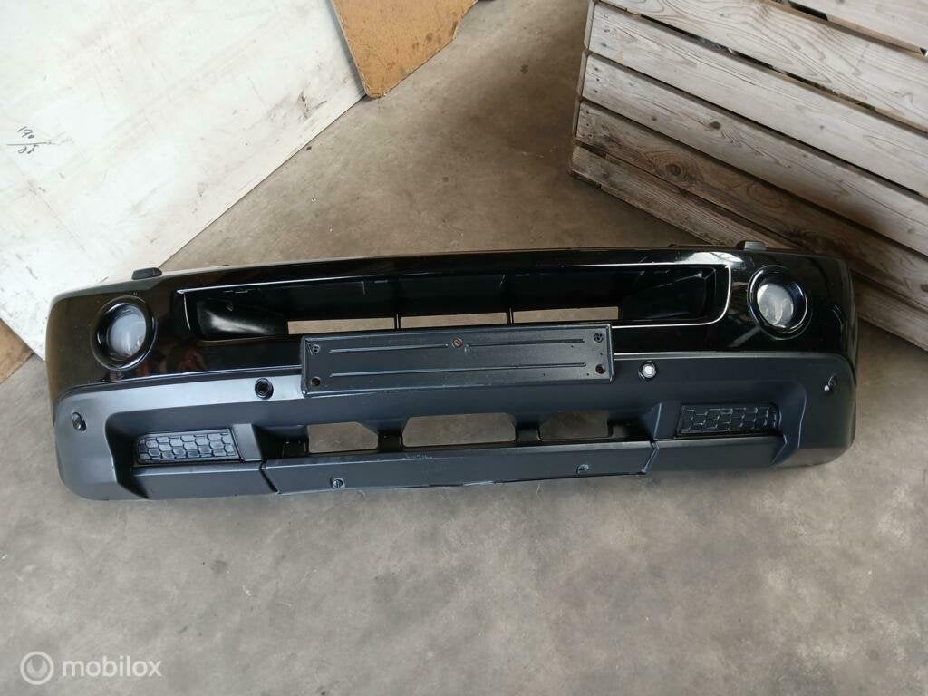 Voorbumper Zwart Range Rover Sport Voor Bumper L320 2005, Land Rover, Voor, Ophalen of Verzenden, Bumper
