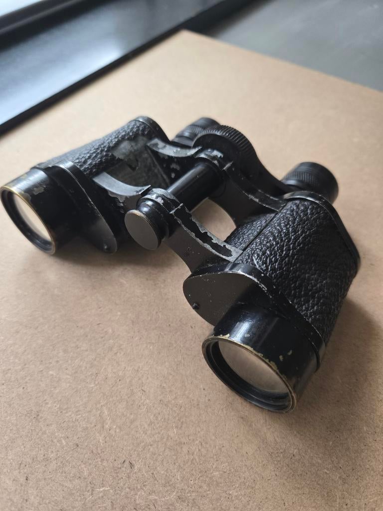 Verrekijker 8x30 met schimmel en stroeve bediening, Verzenden, Niet werkend, Minder dan 8x, Porro (met knik)