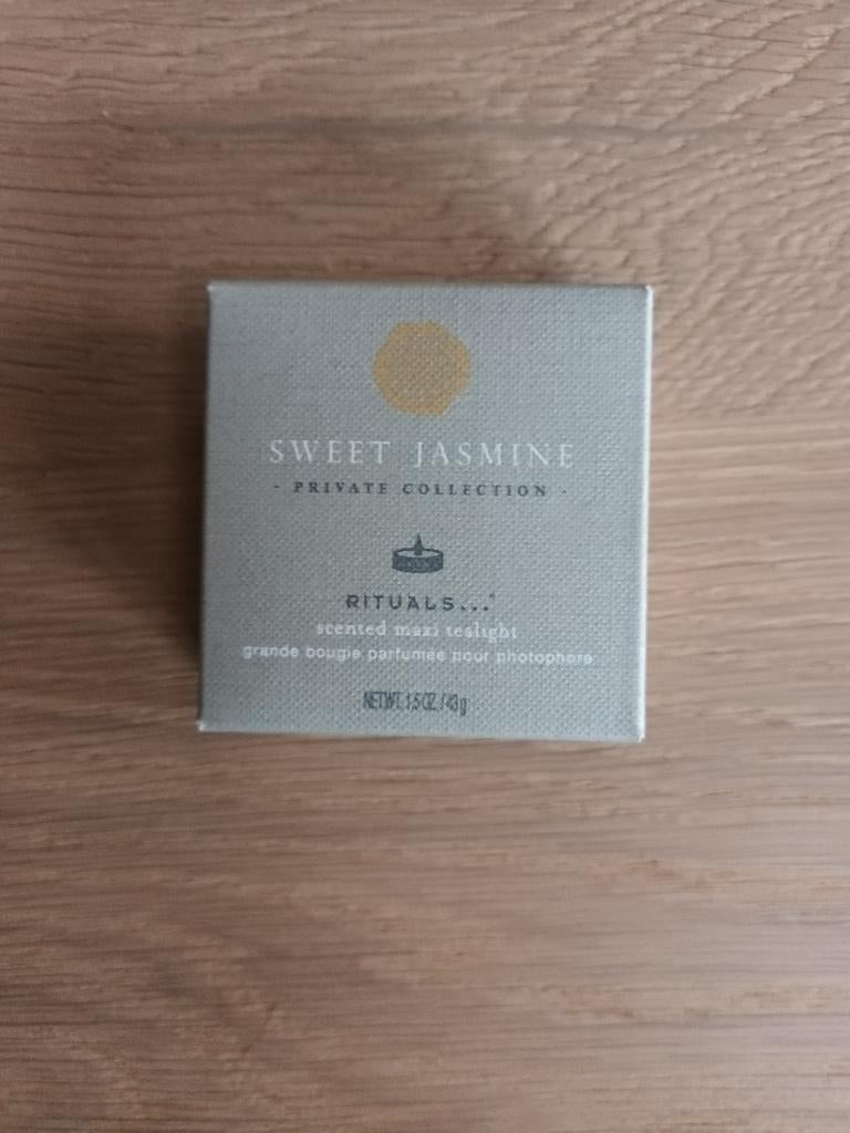 Rituals sweet jasmine scented maxi tealight theelichtje, Overige materialen, Nieuw, Ophalen of Verzenden, Kaars